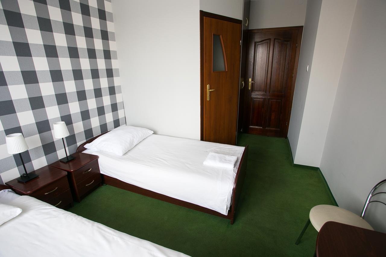 Labirynt Hotel Łomża Екстериор снимка