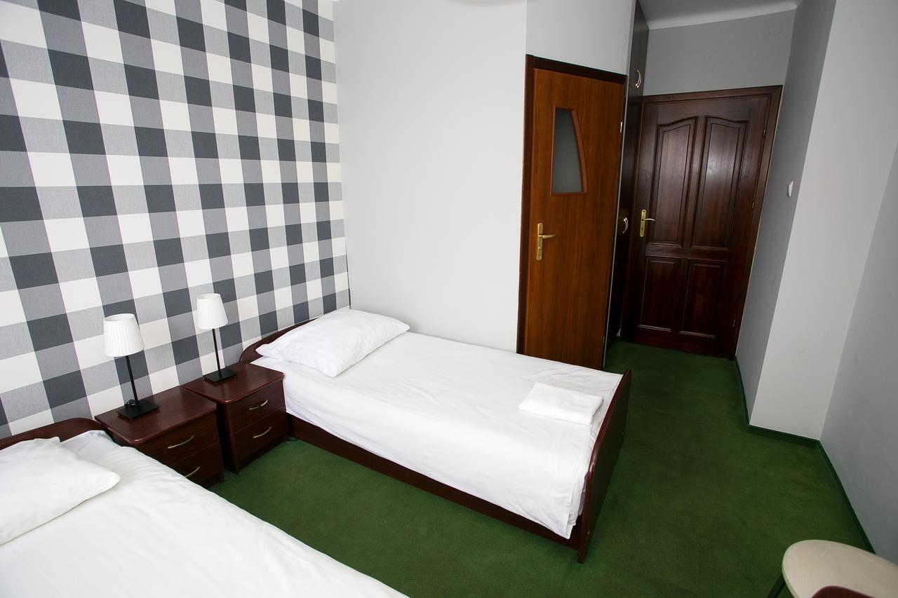 Labirynt Hotel Łomża Екстериор снимка