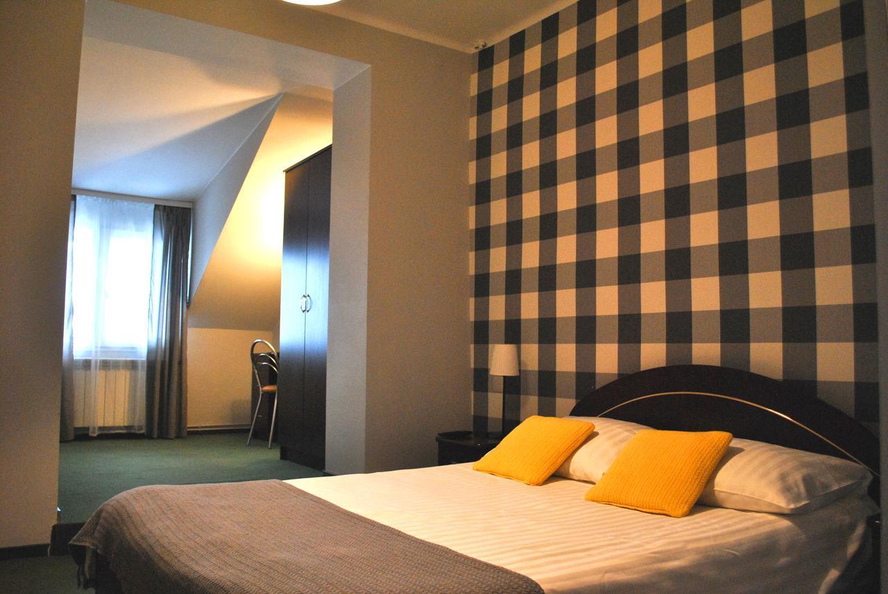 Labirynt Hotel Łomża Екстериор снимка